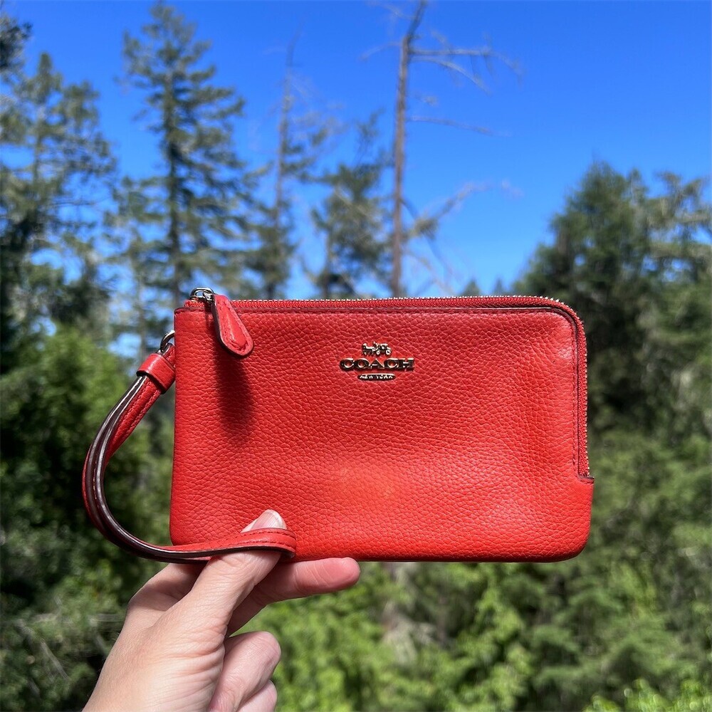 COACH RED Pebbled Leather Wristlet Wallet Double Zip GOLD Hardware AUTHENTIC